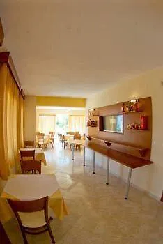 Decauville Hotel 2*