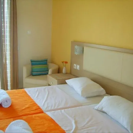 Otel Decauville Gerakini