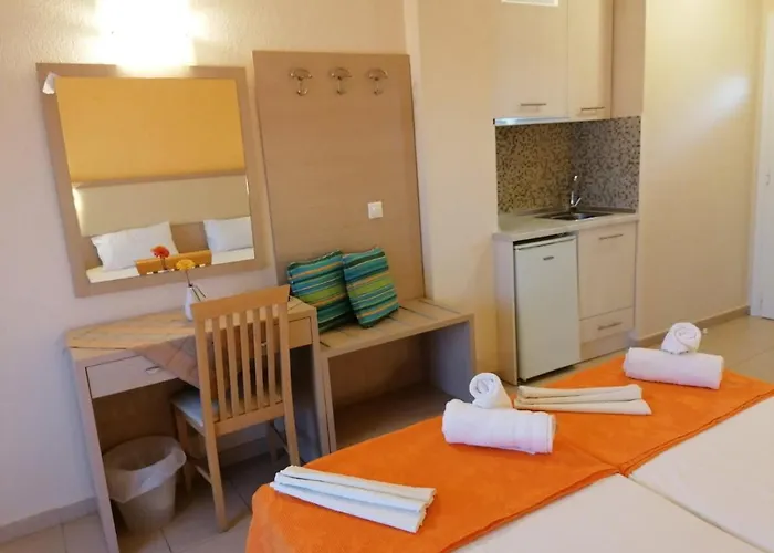 Decauville Hotel Gerakini