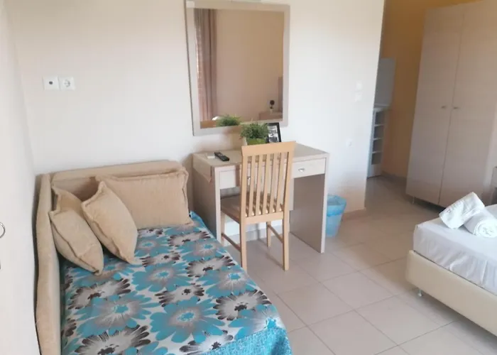 Decauville Hotel Gerakini